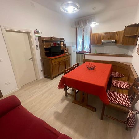 Villa Rita - Agenzia Cocal Каорле Екстер'єр фото
