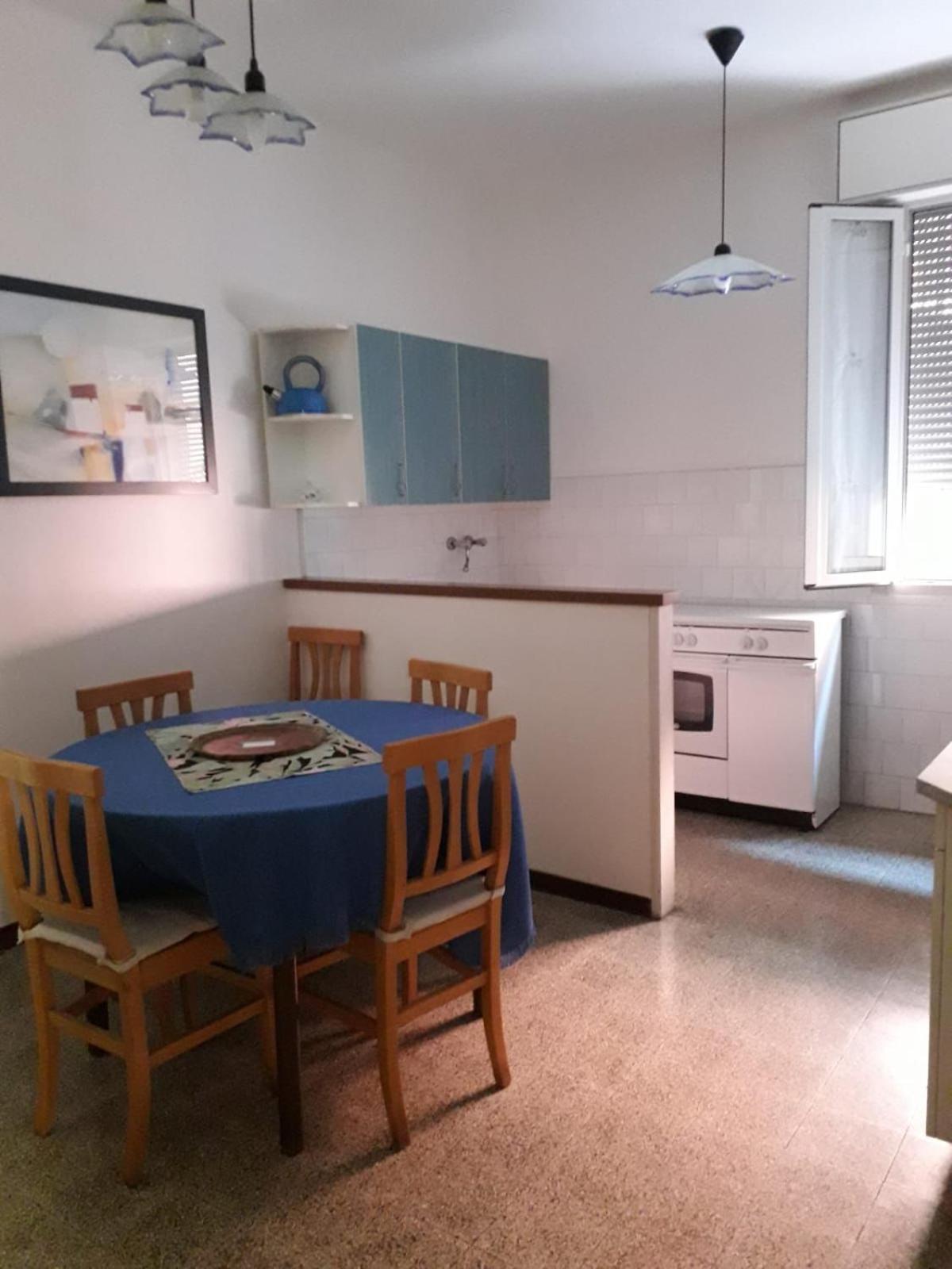 Villa Rita - Agenzia Cocal Каорле Екстер'єр фото